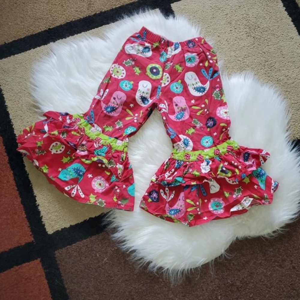 Girl’s Jelly the Pug bell bottom Christmas pants 4T EUC